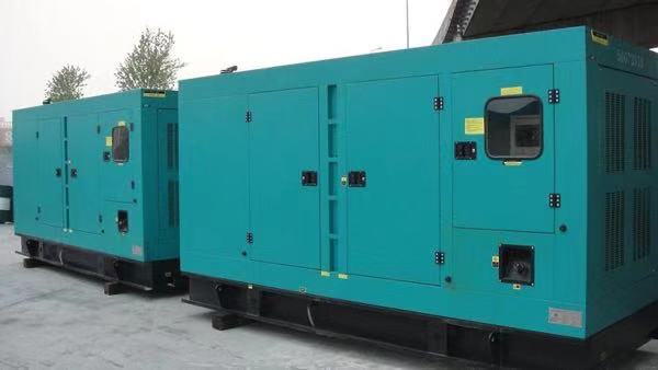 海南康明斯400kw大型柴油二手发电机组 海南康明斯400kw大型柴油二手发电机组